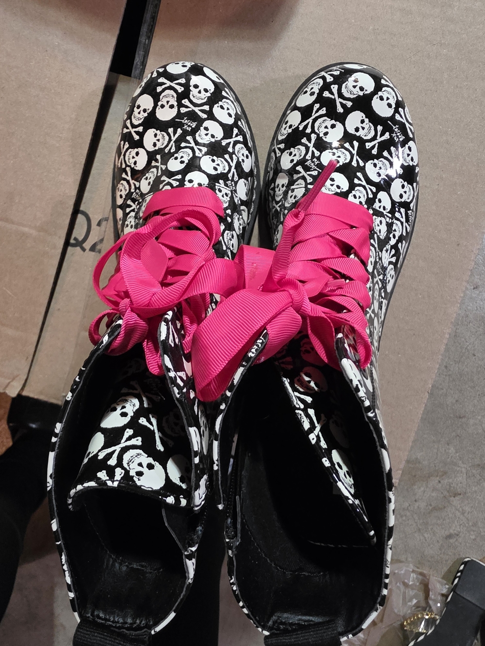 Betsey Johnson Black Skull Print Combat Boots with Hot Pink Laces